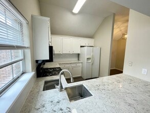 810 Harbor Bend Dr in Brandon, MS - Building Photo - Building Photo