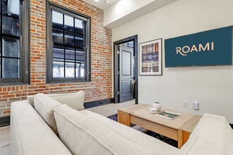 1148 S Peters St in New Orleans, LA - Building Photo - Building Photo