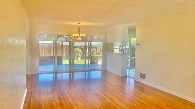 7424 Sunny Brae Ave in Los Angeles, CA - Building Photo - Building Photo