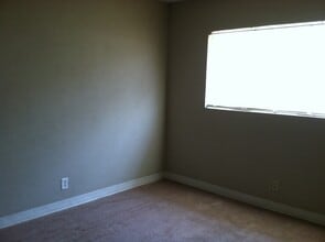 4412 Gordon St in Bakersfield, CA - Building Photo - Building Photo