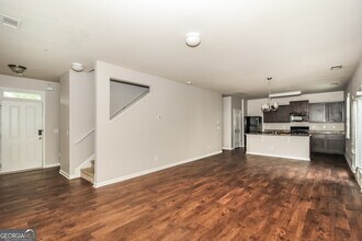 2944 S Hills in Riverdale, GA - Building Photo - Building Photo