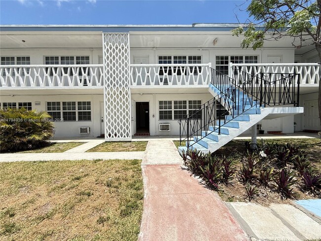 property at 1471 NE 170th St