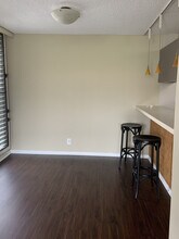 333 Aoloa St, Unit 415 in Kailua, HI - Foto de edificio - Building Photo