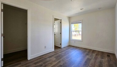 1409 N French St in Casa Grande, AZ - Building Photo - Building Photo