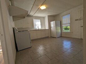 2403 Division St in Texarkana, AR - Building Photo