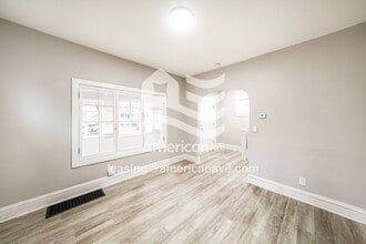 441 Cottage St in Rochester, NY - Building Photo - Building Photo