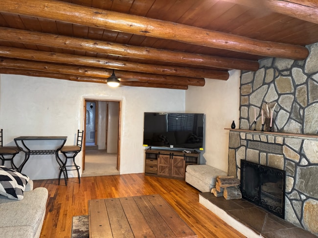 354 NM-76 in Santa Cruz, NM - Building Photo - Building Photo