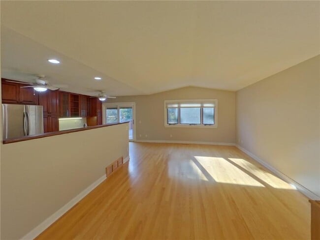 1701 116th St E in Burnsville, MN - Building Photo - Building Photo