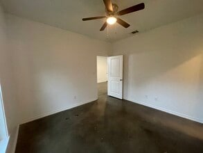 6197 County Rd 1143 in Tyler, TX - Building Photo - Building Photo