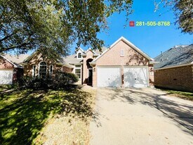 7510 Golden Thistle Ln in Cypress, TX - Building Photo
