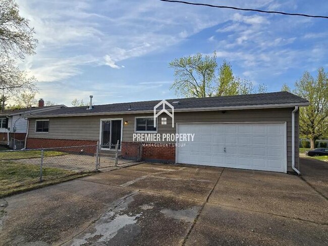 2830 Concord Dr in Florissant, MO - Building Photo - Building Photo