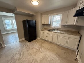 4503 E 126th St in Garfield Heights, OH - Building Photo - Building Photo