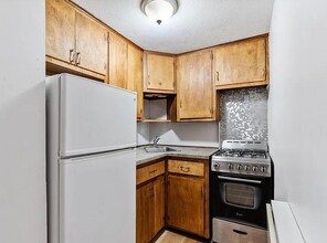 50 Follen St in Cambridge, MA - Building Photo - Building Photo