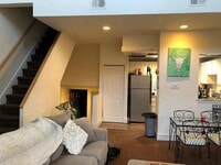 1722 Wallace St photo'