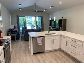 607 Allen Ave in Delray Beach, FL - Building Photo - Building Photo