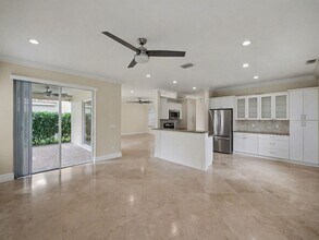 5884 NW 49th Ln in Coconut Creek, FL - Building Photo - Building Photo