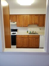 2467 NJ-10, Unit 6B in Morris Plains, NJ - Foto de edificio - Building Photo