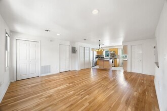 312 Washington St, Unit 2 in Hoboken, NJ - Foto de edificio - Building Photo