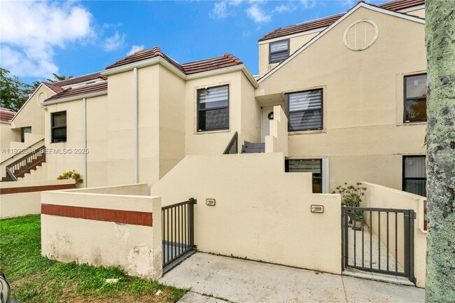 property at 13028 SW 88th Ln