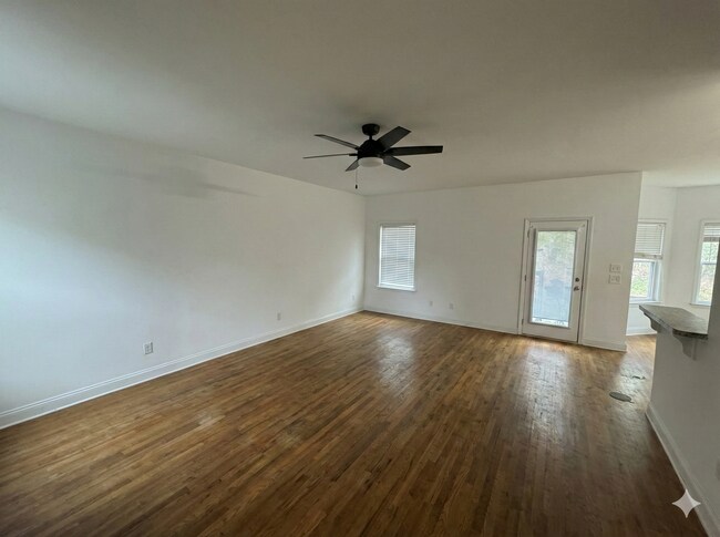 1433 E Broad St in Athens, GA - Building Photo - Building Photo