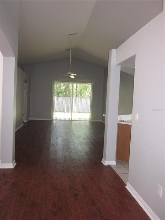 30653 Midtown Ct in Wesley Chapel, FL - Building Photo - Building Photo