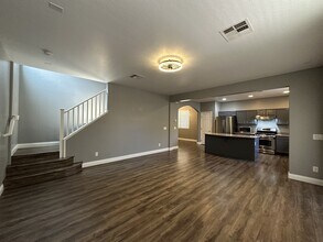 8977 Melridge Rd in Las Vegas, NV - Building Photo - Building Photo