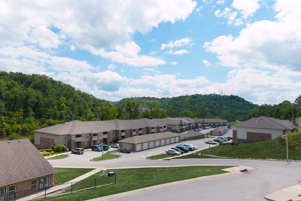 Canterbury House Apartments - Southgate in Southgate, KY - Building Photo