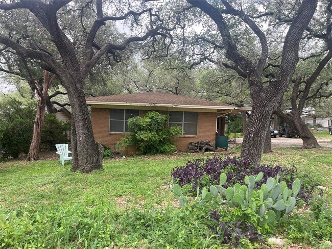 property at 1607 Lightsey Rd
