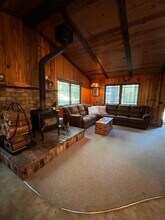 510 Little Mountain Ln in South Lake Tahoe, CA - Building Photo - Building Photo