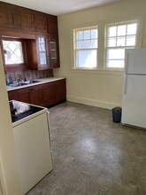 215 E 8th Ave in Emporia, KS - Building Photo - Building Photo