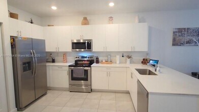 23488 SW 129th Ave in Homestead, FL - Building Photo - Building Photo