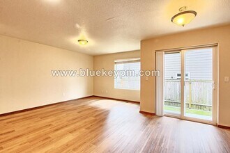 7415 NE 59th St in Vancouver, WA - Building Photo - Building Photo