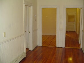 262 Maverick St, Unit 1 in Boston, MA - Building Photo - Building Photo