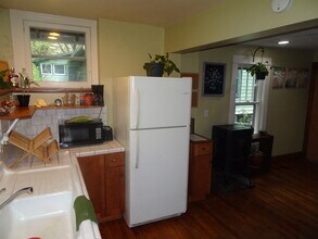 718 Cliff St in Ithaca, NY - Building Photo - Building Photo
