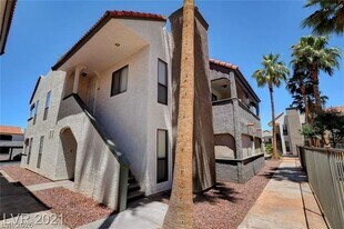 2812 Bluegill Way in Henderson, NV - Building Photo