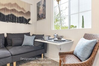 6208 Roy St in Los Angeles, CA - Building Photo - Building Photo