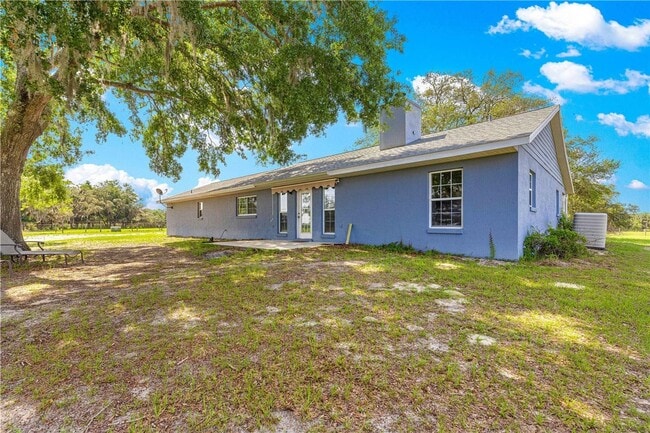 7935 SE 121st Pl in Belleview, FL - Building Photo - Building Photo