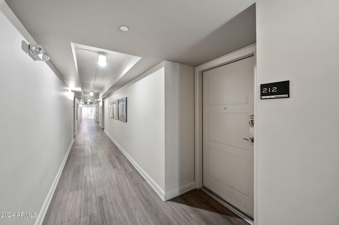 535 W Thomas Rd in Phoenix, AZ - Building Photo