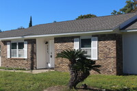 721 Legion Dr in Destin, FL - Building Photo - Building Photo