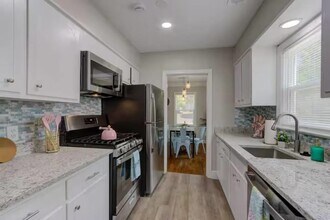 61 N Cox St in Memphis, TN - Building Photo - Building Photo