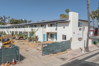 Pacific Village in San Diego, CA - Building Photo - Building Photo