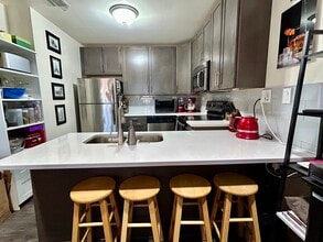 1849 Green Bay Rd in Highland Park, IL - Foto de edificio - Building Photo