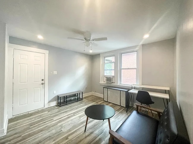 5836 Phillips Ave, Unit Apartment 1