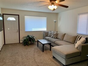 175 Harmony Dr in Napoleon, OH - Building Photo - Building Photo