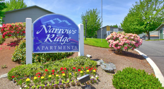 Narrows Ridge Apartments in Tacoma, WA - Foto de edificio - Building Photo