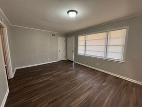 2073 Gayle Ave in Memphis, TN - Building Photo - Building Photo