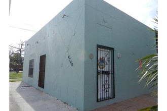 4740 NW 7th Ave in Miami, FL - Building Photo - Building Photo