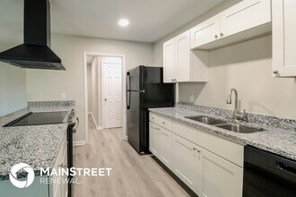 4927 Court Rd in Houston, TX - Building Photo - Building Photo