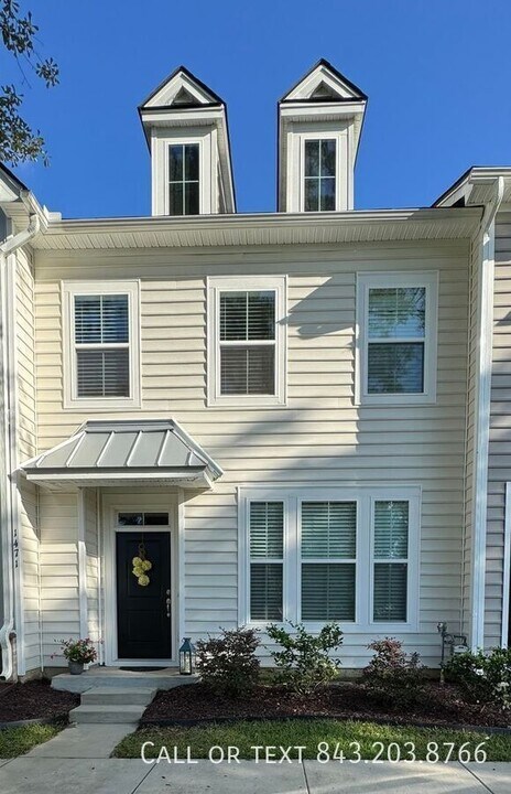 1471 Central Ave in Summerville, SC - Building Photo