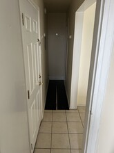72 Parkhurst St, Unit 3 in Newark, NJ - Building Photo - Building Photo